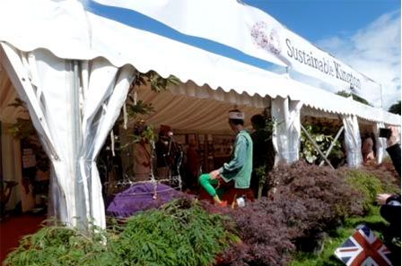 -her_majesty_and_kington_mayor_0012_our_tent_from_the_outside.jpg